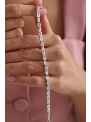 Nereze 925 Ayar Gümüş Rodyum Kaplama Baget Taşlı Suyolu Bileklik