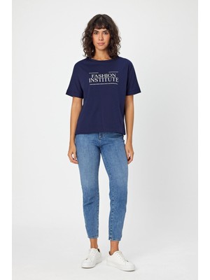 Alexander Gardi Bisiklet Yaka Baskılı Yırtmaçlı T-Shirt (B24-00212)