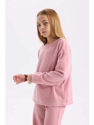 DeFacto Kız Çocuk Pijama Takımı Pelüş Uzun Kollu Üst Beli Lastikli Geniş Bol Paça Alt A9859A824WN