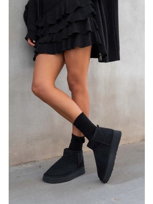 Nexs Mini Siyah Süet Içi Kürklü Kalın Taban Kadın Bot