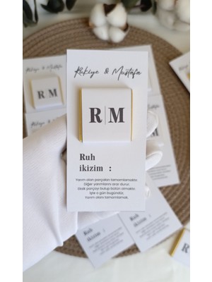 Naz Mutlu Tasarım Isme Özel Tasarım Kartlı Söz Nişan Nikah Için Hediyelik Etiketli Madlen Çikolata