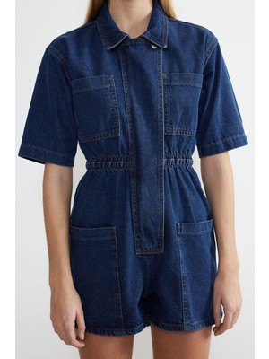 Ersefa Kadın Moda Standart Kol Boru Paça Dik Yaka Düz Desen Kısa Beli Lastikli Denim Şort Tulum