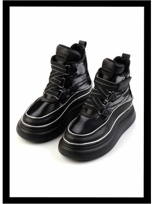 Bambi Siyah Paraşüt Kadın Bot & Bootie K02776432067