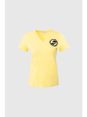 GIZIA Nakış Logo Detaylı Sarı T-Shirt