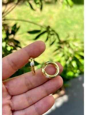 Bety Yeşil Taşlı Halka Küpe