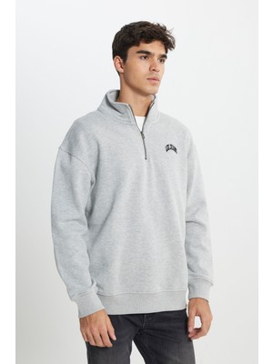 Regular Fit Normal Kesim Dik Yaka Şardonlu Yarım Fermuar Gri Melanj Sweatshirt