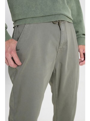 Lee Slim Fit Dar Kesim Normal Bel Haki Esnek Jogger Pantolon