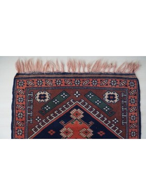 Designev 86x153 Cm Pembe Renkli Akrep Motifli El Dokuma Antik Türk Nostaljik Kilim