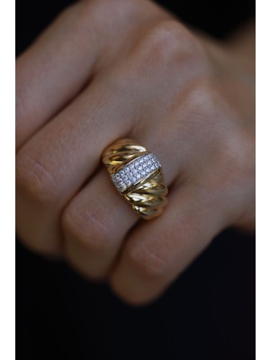 Yenigün Kuyumculuk 14 Ayar Altın Taşlı Burgu Desenli Yüzük