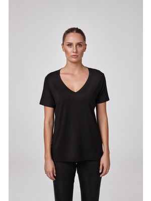 Relactive Kadın Kısa Kollu Derin V Yaka T-Shirt Bluz