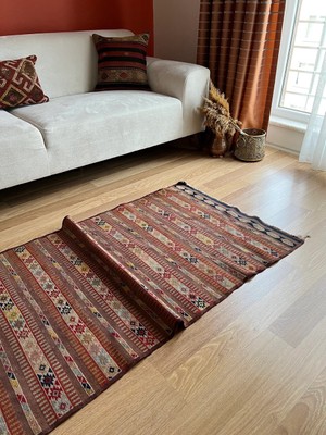 Kilim 82x170 Cm Kırmızı Renkli El Dokuma Türk Antik Kilimi Yıkanabilir Etnik Yolluk