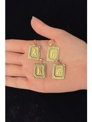 Fiyonk Kuyumculuk 14 Ayar Altın Dikdörtgen Plaka Harf Kolye Ucu