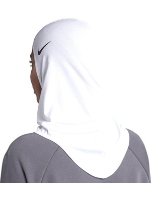 Nike Pro Hijab 2.0 Kadın Sporcu Başörtüsü