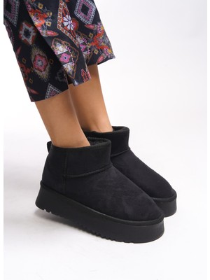 Riccon Jilrathla Kadın Yüksek Tabanlı Bot 0012204 Konforlu Tasarım ve Şık Görünüm Sunar