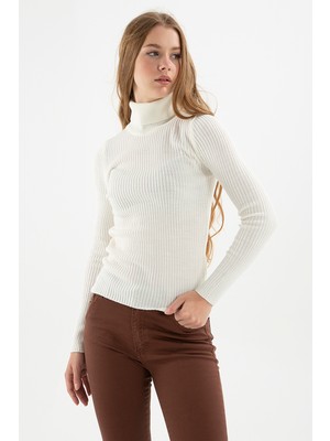 Fashion Friends Slim Fit Balıkçı Yaka Fitilli Triko Kazak Bayan Kazak 24K0288K1