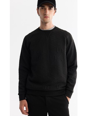 AVVA Erkek Siyah Bisiklet Yaka Baskılı Elastan Regular Fit Sweatshirt A42Y1335