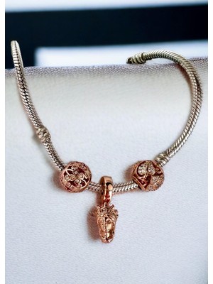 Defne Silver Özgürlük Anıtı Rose Charm