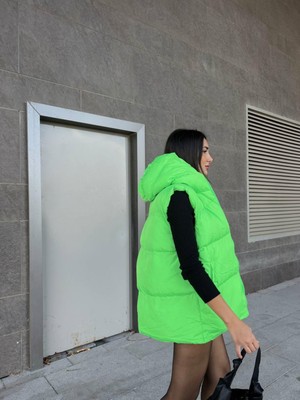 Oversize Fermuar Detay Kapitone Şişme Yelek 2023 Neon Yeşil