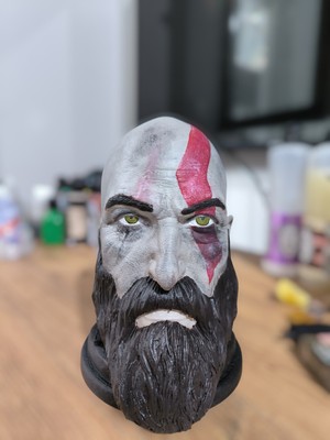 Kratos Figürü Dekoratif Obje & Kulaklık Standı – 3D Baskı El Yapımı