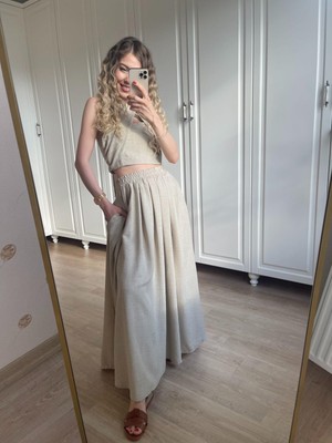 Bej Beli Lastikli Etek ve Boyundan Bağlamalı Crop