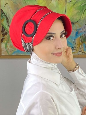 Butik AmbarNazlı Model Tokalı Iri Sütlü Kahve Kazayaklı Tesettür Kırmızı Şapka