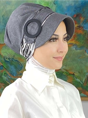 Butik AmbarNazlı Model Tokalı Ince Krem Çizgili Zebra Desen Tesettür Koyu Gri Şapka