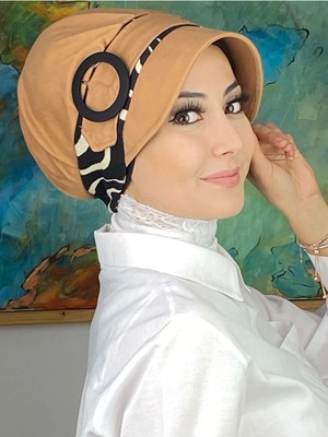 Butik AmbarNazlı Model Tokalı Ince Krem Çizgili Zebralı Tesettür Şapka
