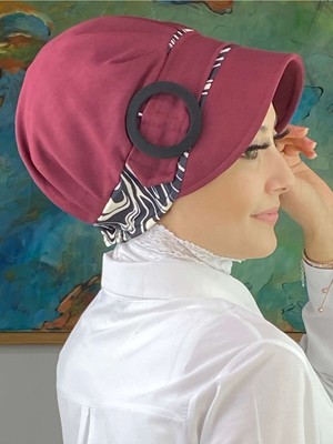 Butik AmbarNazlı Model Tokalı Ince Çizgili Zebra Desenli Tesettür Şapka