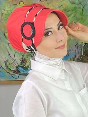 Butik Ambar Nazlı Model Tokalı Iri Krem Zebra Desenli Tesettür Şapka