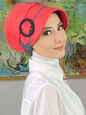Butik Ambar Nazlı Model Tokalı Iri Siyah Beyaz Kazayaklı Tesettür Şapka