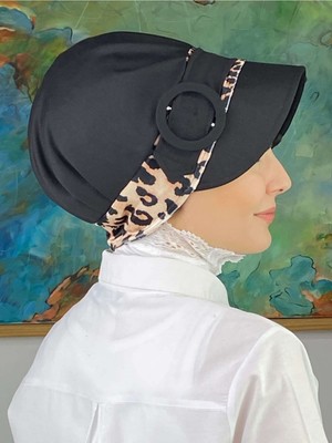 Butik AmbarNazlı Model Tokalı Leoparlı Tesettür Siyah Şapka