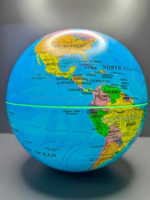 Doğan Hediyelik Dekoratif LED Işıklı Dönen Dünya Haritası Küre