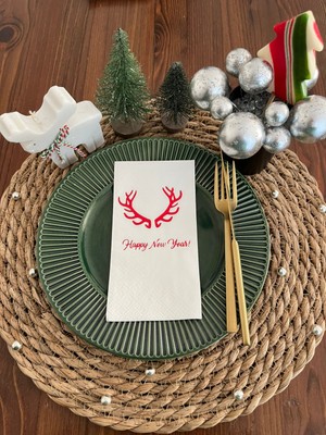 Kırmızı Yaldızlı Beyaz Happy New Year Geyik Boynuzu Peçete 16 Lı