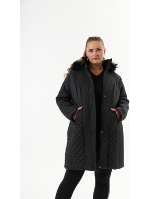 Büyük Beden Kapüşonlu Şişme Mont Siyah