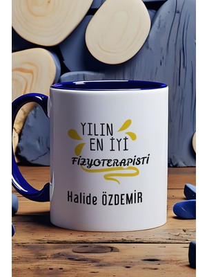 Hedizu Kişiye Özel Yılın En Iyi Fizyoterapisti Kupa Bardak Lacivert Tıp Bayramı Hediyesi
