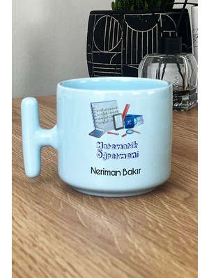 Hedizu Kişiye Özel Matematik Öğretmeni -4- Pastel T Kulplu Kupa Bardak Mavi Öğretmenler Günü Hediyesi