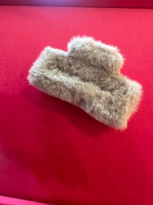 Milena Istanbul Peluş Dikdörtgen Mandal Toka