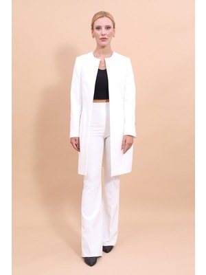 Önder Özsoy Sıfır Yaka Düz Uzun Ceket & İspanyol Paça Pantolon-Beyaz