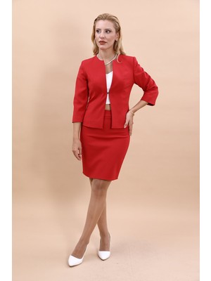 Önder Özsoy Sıfır Yaka Düz Kısa Ceket & Yırtmaçlı Düz Dar Etek-Kırmızı