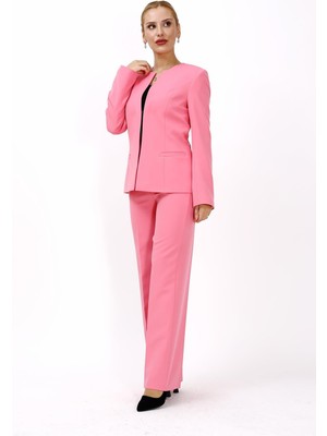 Önder Özsoy Oval Yaka Yandan Kuplu Klasik Ceket & Bol Paça Pantolon-Pembe
