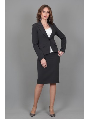 Önder Özsoy Yakalı Tek Düğmeli Ceket & Kalem Etek Takım-Füme