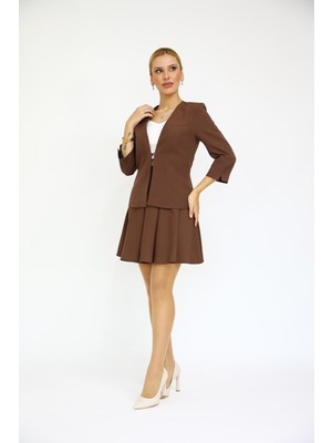 Önder Özsoy V Yaka Boydan Kuplu Kısa Ceket & Kısa Kloş Etek-Kestane