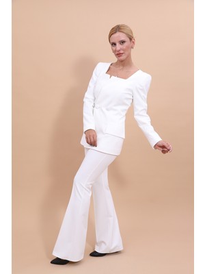 Önder Özsoy Kare Yaka Ceket & İspanyol Paça Pantolon-Beyaz