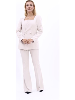 Önder Özsoy Kare Yaka Ceket & İspanyol Paça Pantolon-Bej