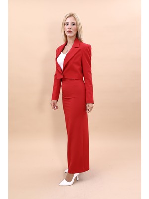 Önder Özsoy Erkek Yaka Tek Düğmeli Kısa Ceket & Uzun Düz Dar Etek-Kırmızı