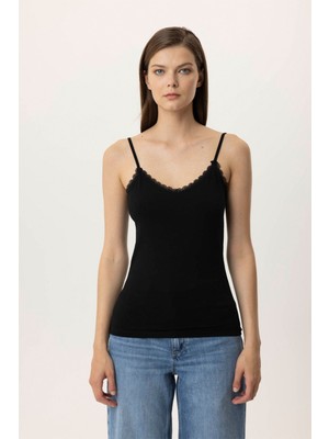 Pierre Cardin 1205 Daisy Pamuklu İnce Askılı Dantelli Atlet Kadın Slim Fit Tasarım