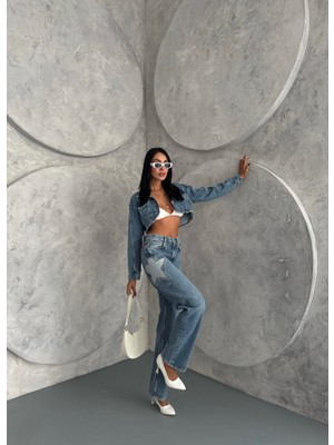 Açik Mavi Yüksek Bel Yildiz Detaylı Straıght Jeans