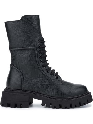Tamer Tanca Kadın  Deri Siyah Floter Casual Bot 1059 05481750 Bn Bot SK24-25 Sıyah Fltr