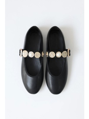 Duxal Shoes Gold Broş Detaylı Siyah Kadın Babet