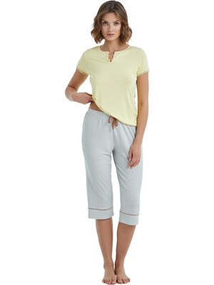 Blackspade Yumuşak Dokulu Kısa Kol Kapri Kadın Pijama Takım 51358